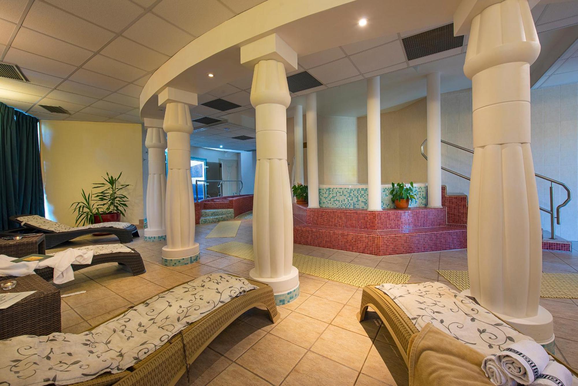 President Hotel Montfort Zdiar Luaran gambar